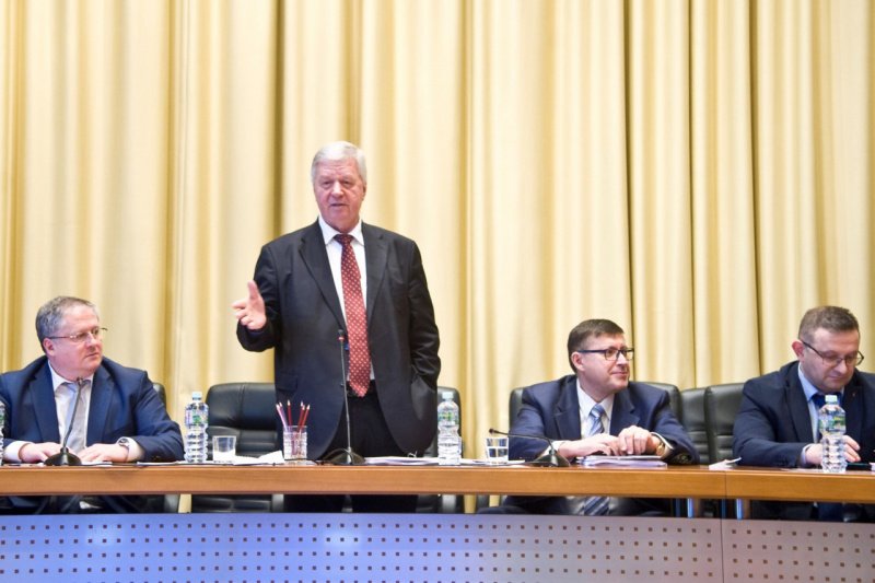 Профсоюзы предложили поправки к Конституции